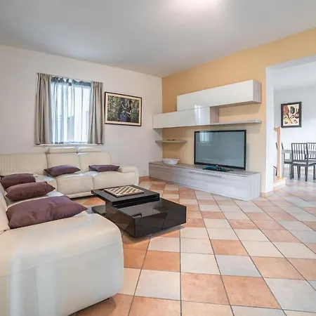 Villa Leonardo *
