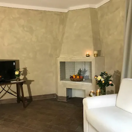 Leonardo Apartment Vinci
